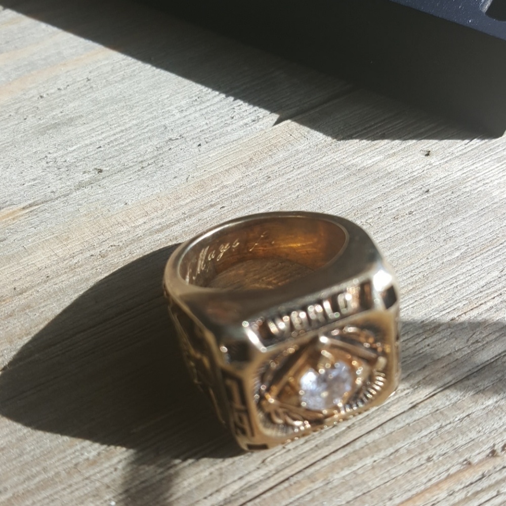 1954 Giants Willie Mays Ring and display